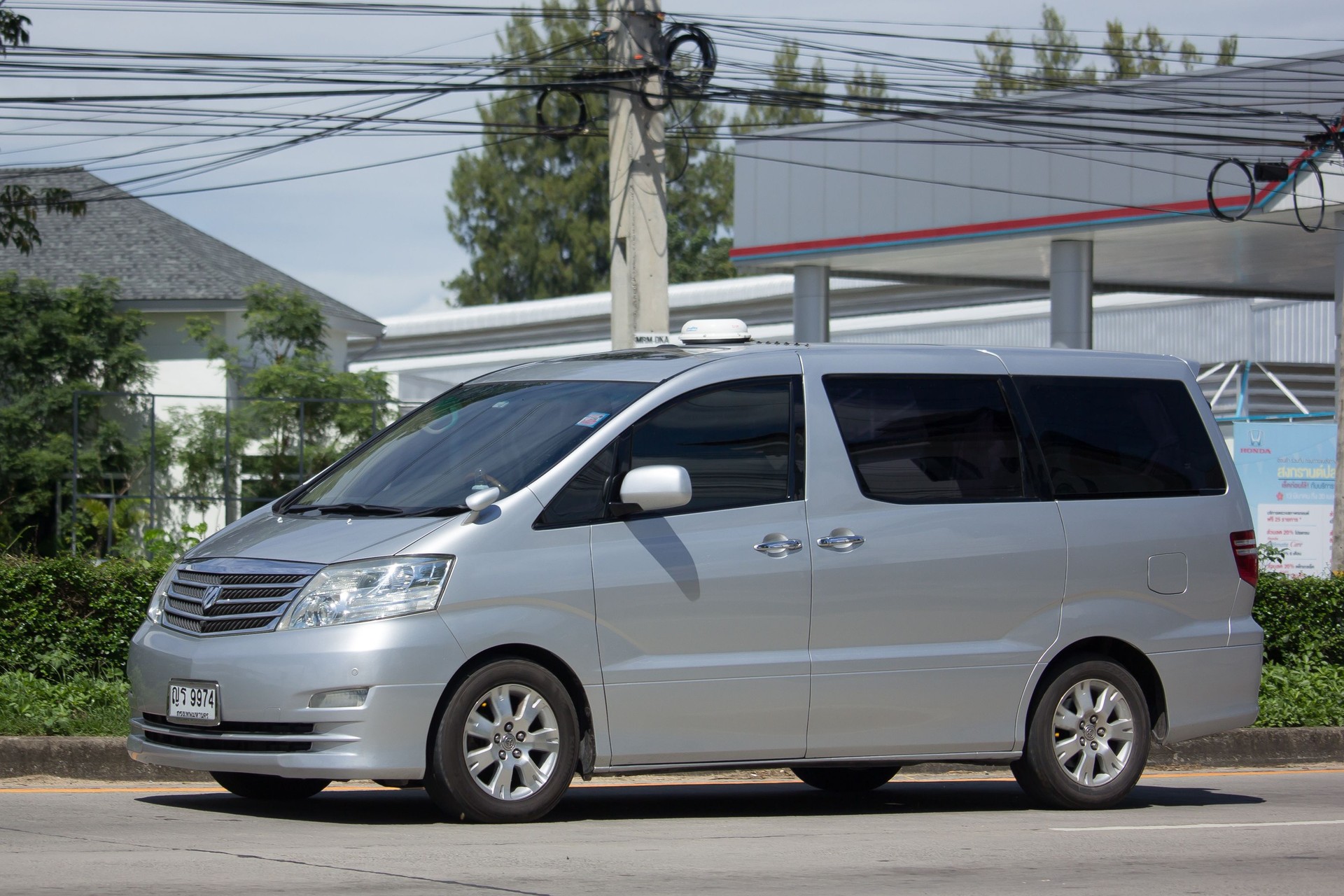 Private Toyota Alphard luxury Van